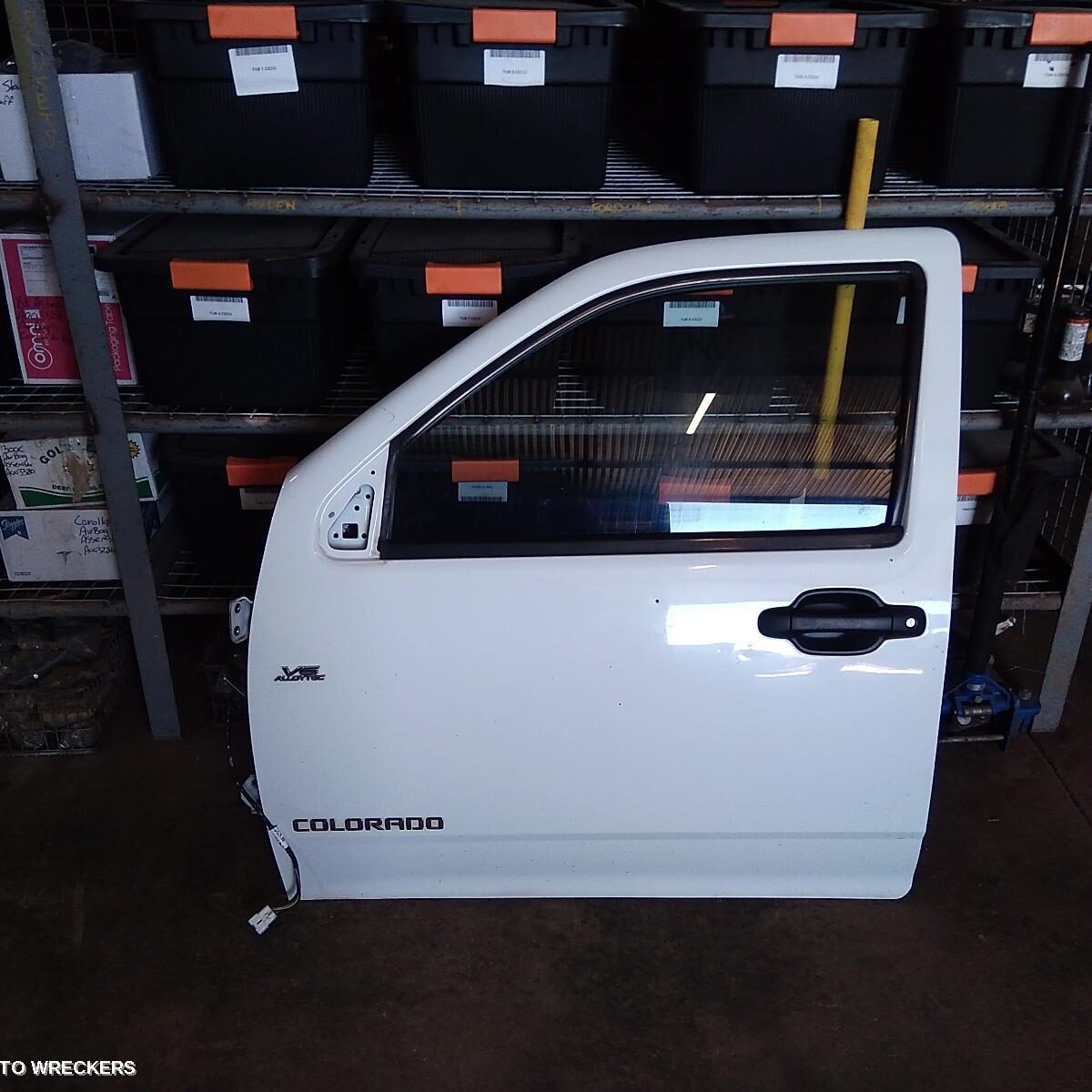 2010 HOLDEN COLORADO Left Front Door