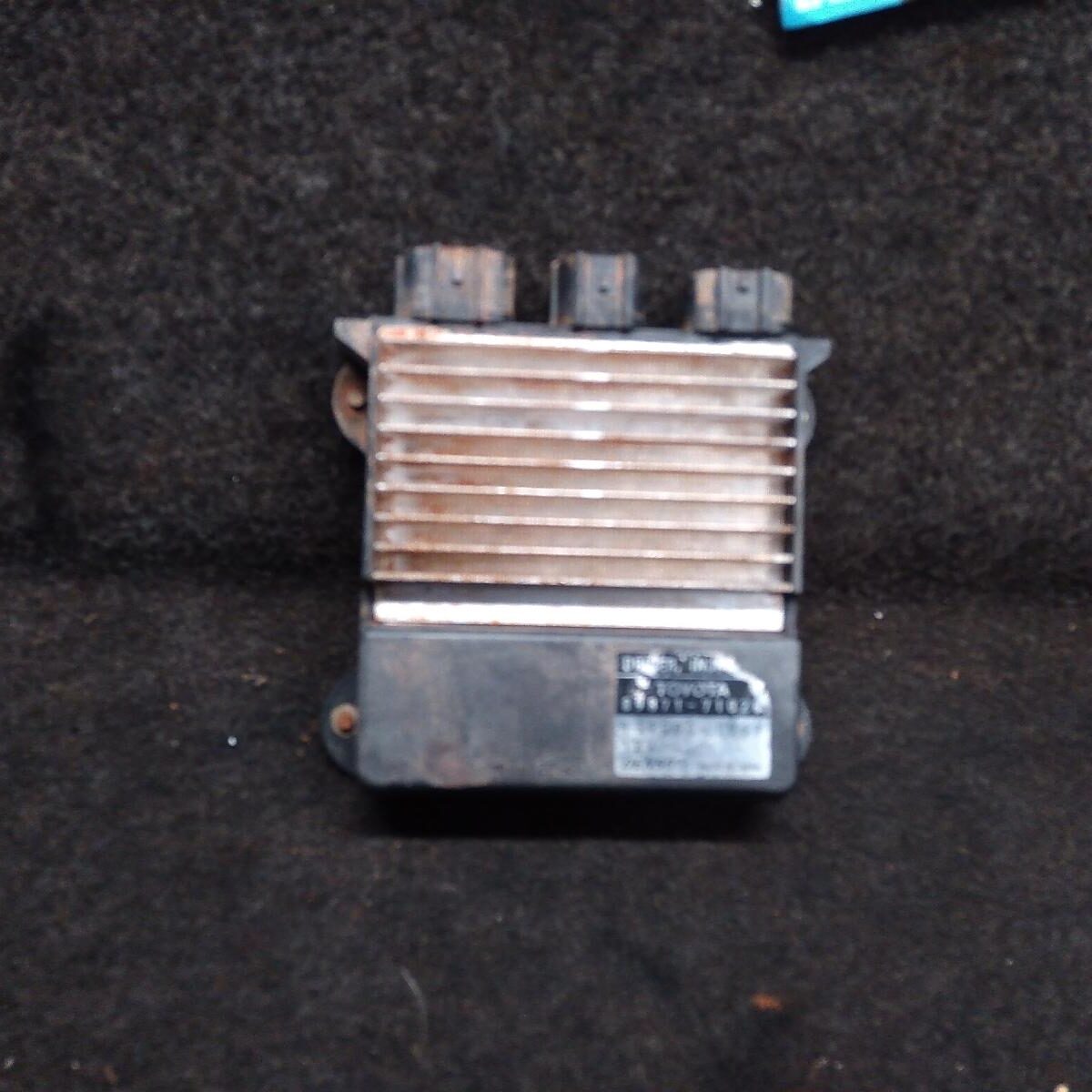 2009 TOYOTA HILUX Ecu