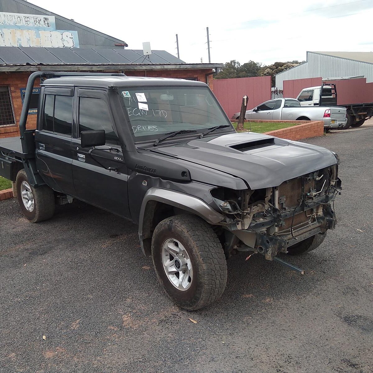 2020 TOYOTA LANDCRUISER RIGHT FRONT LOWER CONTROL ARM