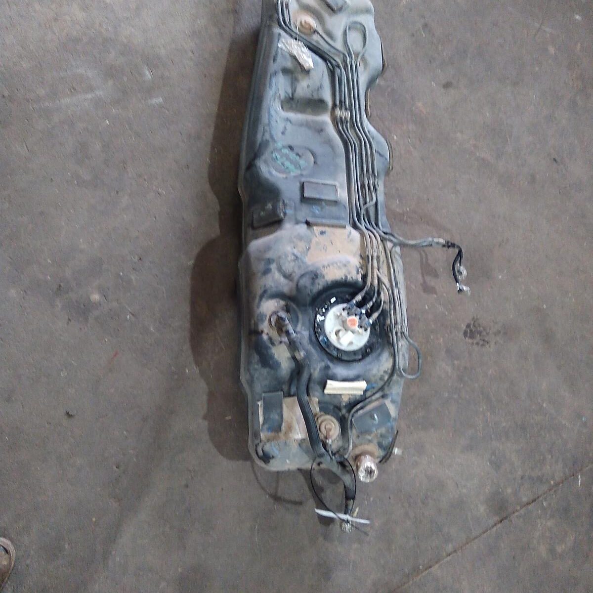 2005 FORD TERRITORY FUEL TANK