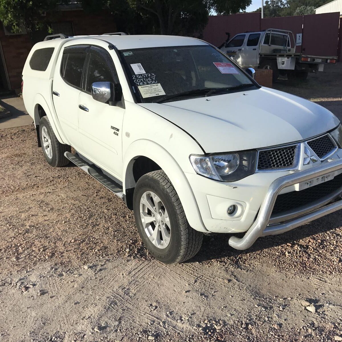 2013 MITSUBISHI TRITON CALIPER