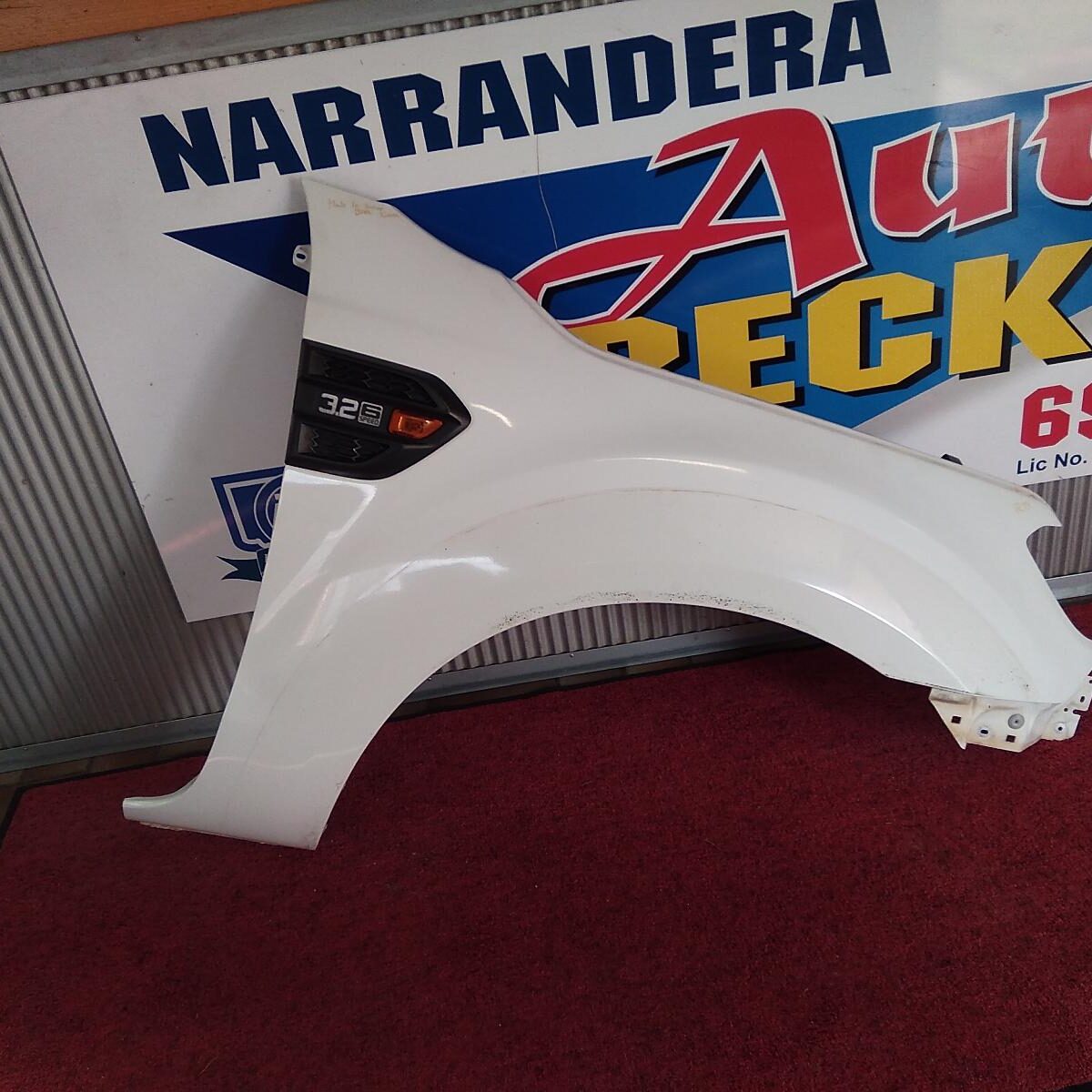 2016 FORD RANGER RIGHT GUARD