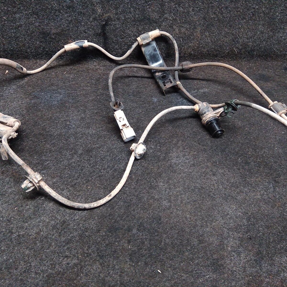2012 TOYOTA HILUX ABS SENSOR