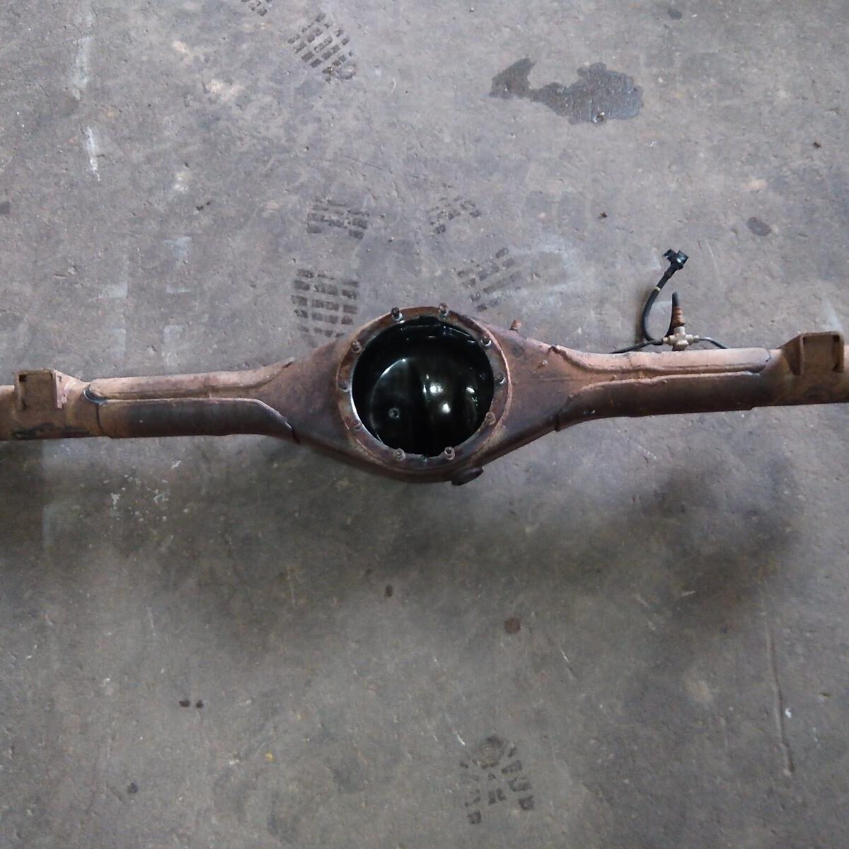 2011 TOYOTA HILUX Rear Diff Housing