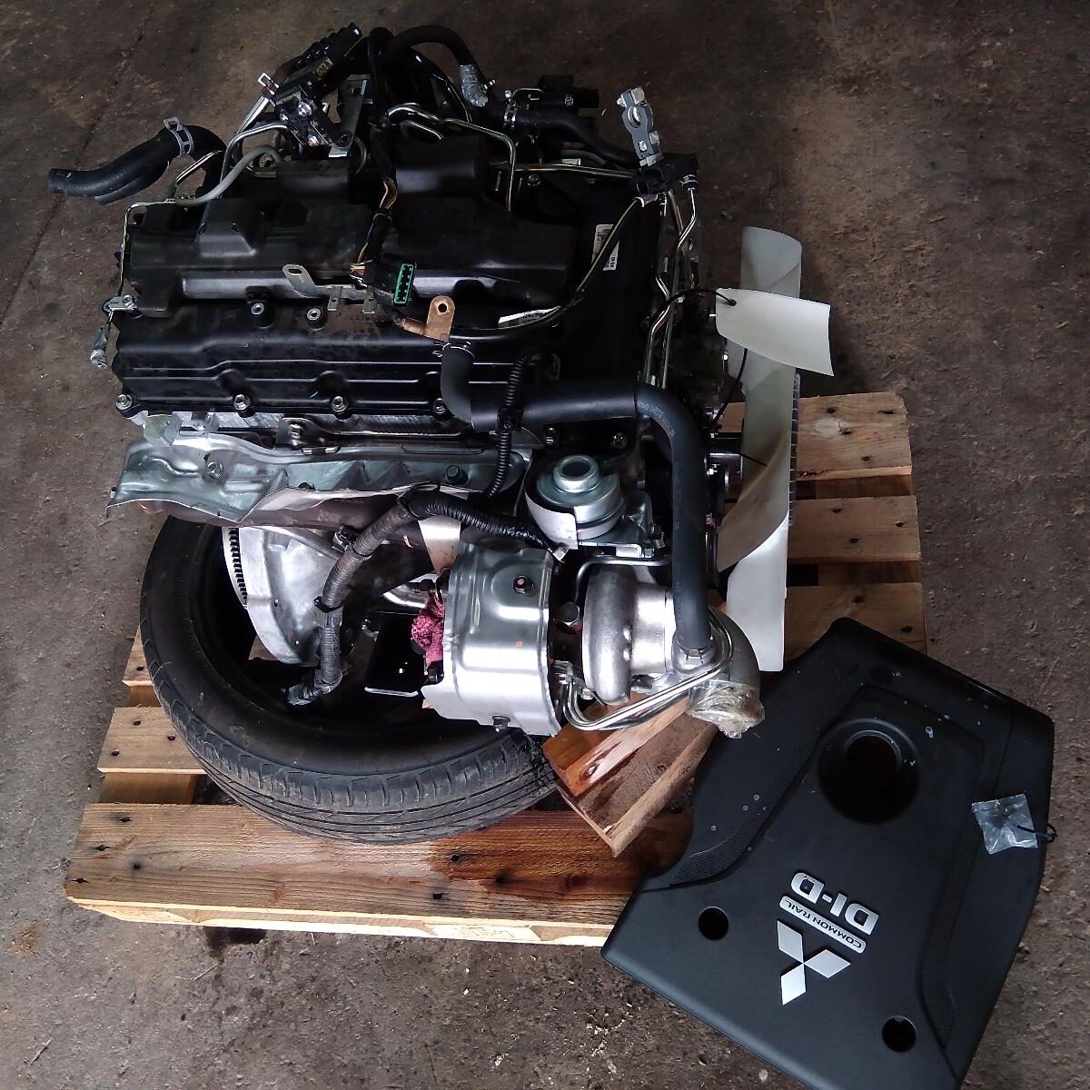2023 MITSUBISHI PAJERO ENGINE