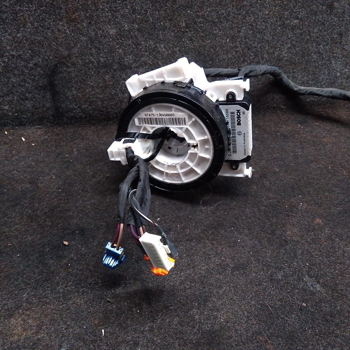 2006 HOLDEN COMMODORE AIRBAG MODULE/SENSOR