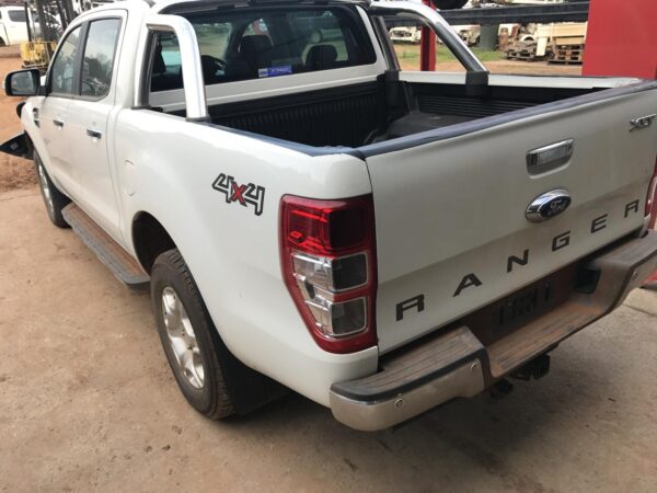 2016 FORD RANGER PWR DR WIND SWITCH