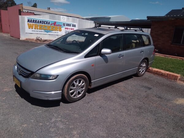 2005 HONDA ODYSSEY RIGHT FRONT DOOR